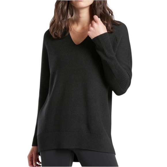 Athleta Black V-Neck Sweater with Soft Knit Texture extra fine wool Medium - Picture 1 of 16